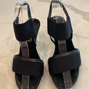 Onex Black Open Toe Heels. Comfortable and Chic. Gently worn. Sz. 6
